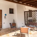 Tenuta Barone فندق مبيت وإفطار 3*