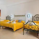 فندق مبيت وإفطار Tenuta Barone 3*