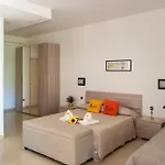 Tenuta Barone 3* غالّيبولي